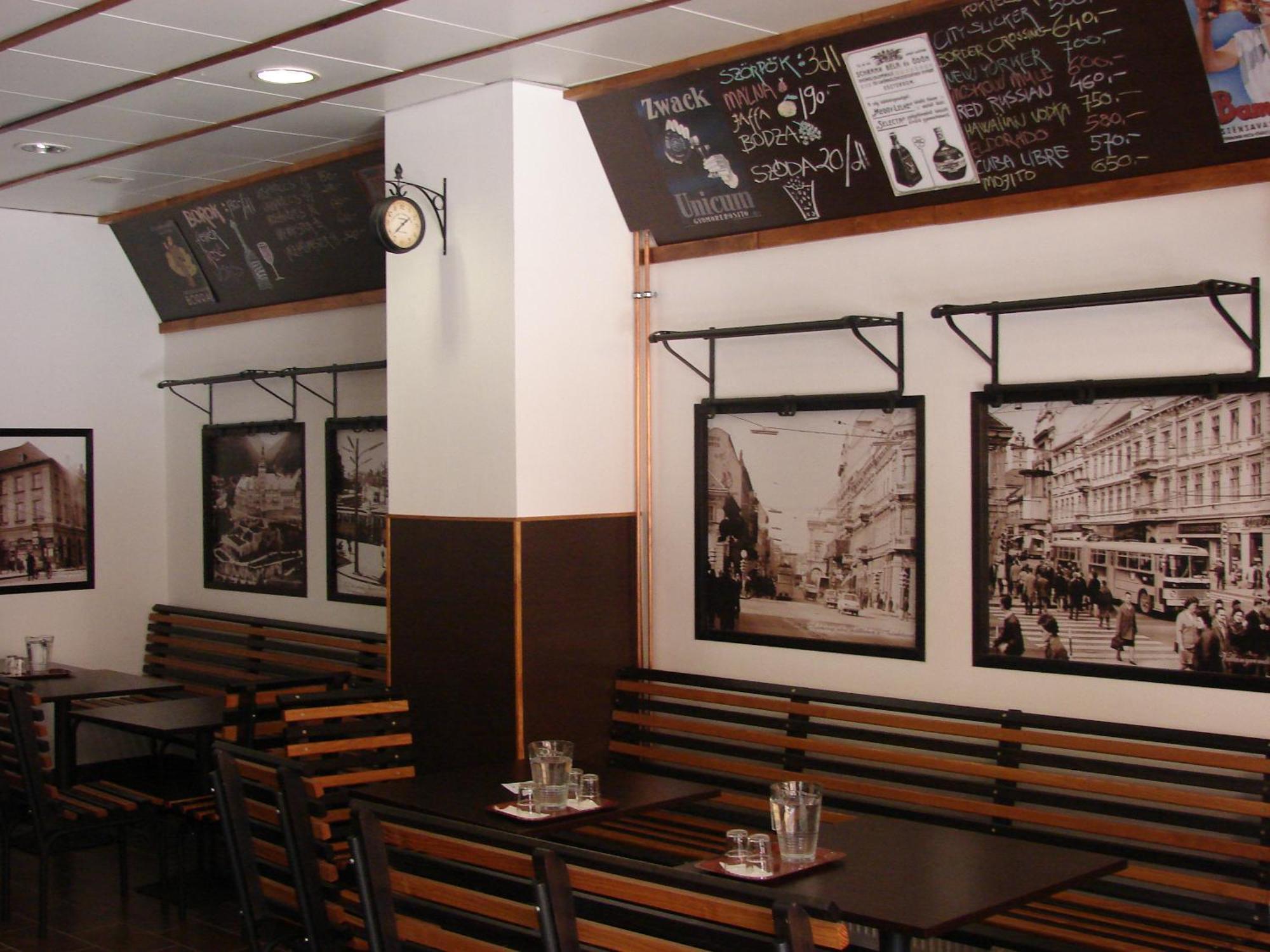 Promenade Panzio Bed & Breakfast Miskolc Bagian luar foto