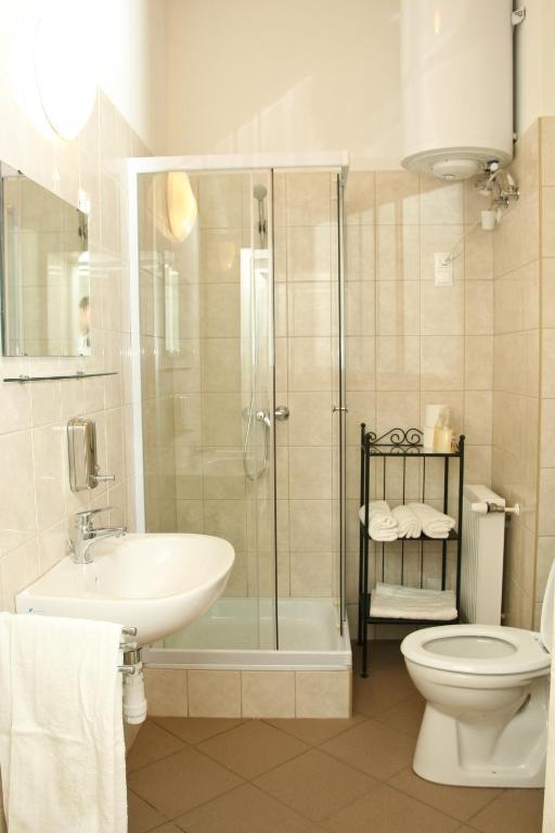 Promenade Panzio Bed & Breakfast Miskolc Ruang foto