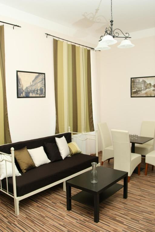 Promenade Panzio Bed & Breakfast Miskolc Ruang foto
