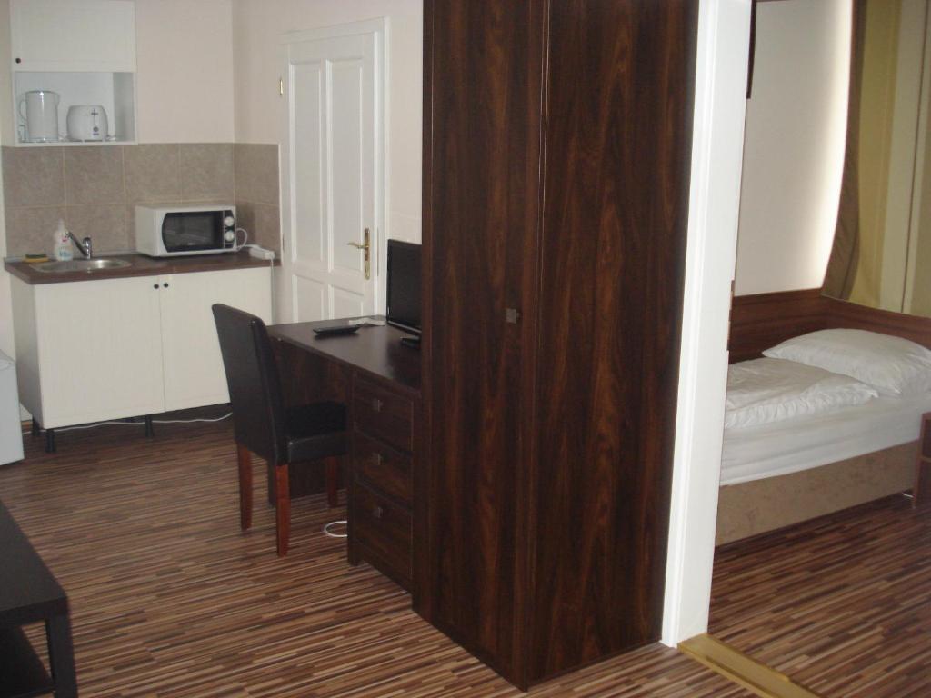 Promenade Panzio Bed & Breakfast Miskolc Ruang foto