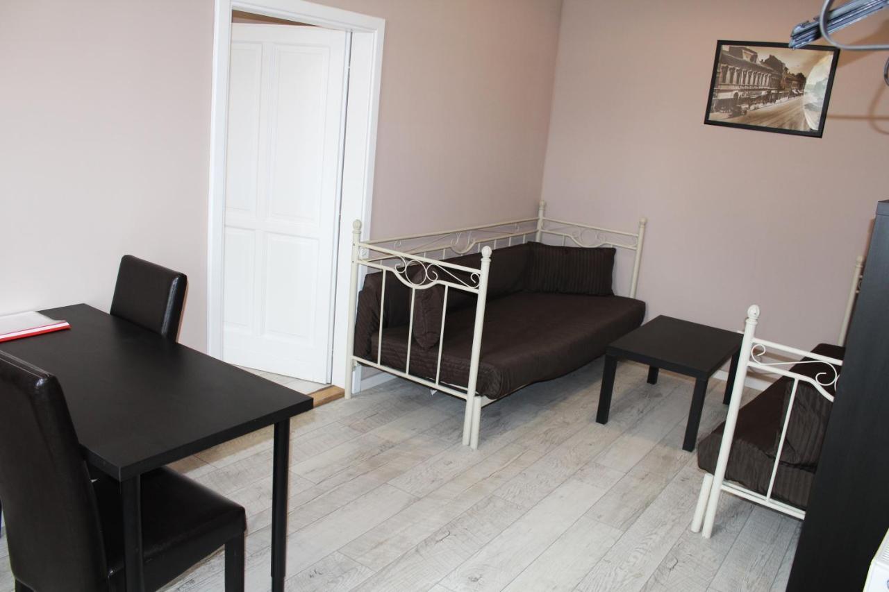 Promenade Panzio Bed & Breakfast Miskolc Bagian luar foto