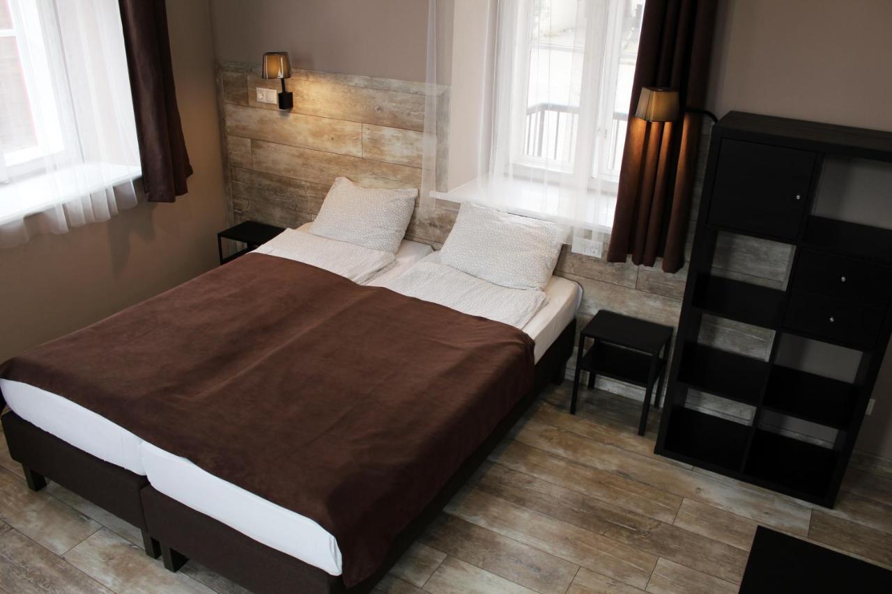 Promenade Panzio Bed & Breakfast Miskolc Bagian luar foto